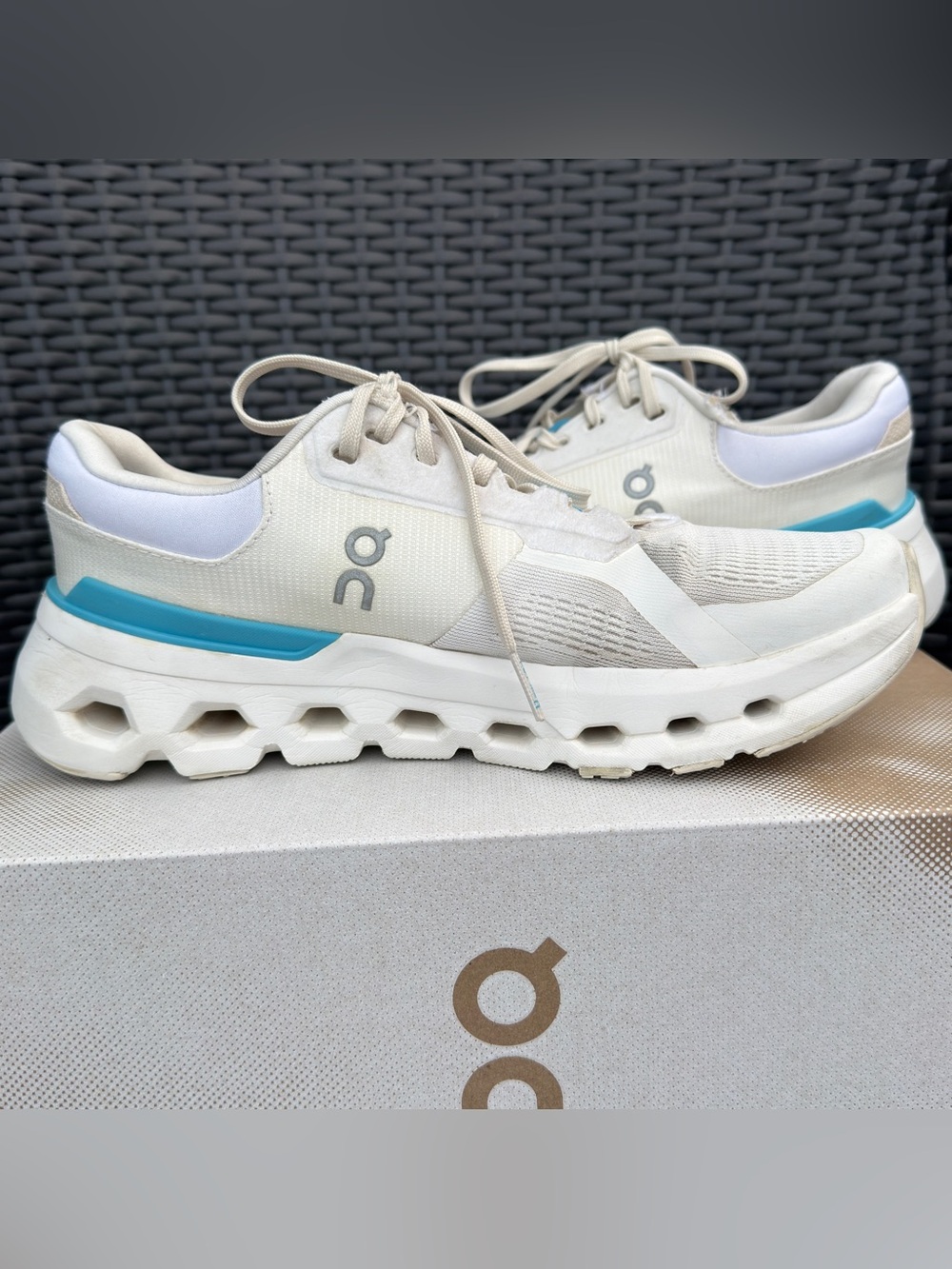 On Running Women Cloudrunner 2 Sneakers in White Horizon Blue. - Picture 10 of 13